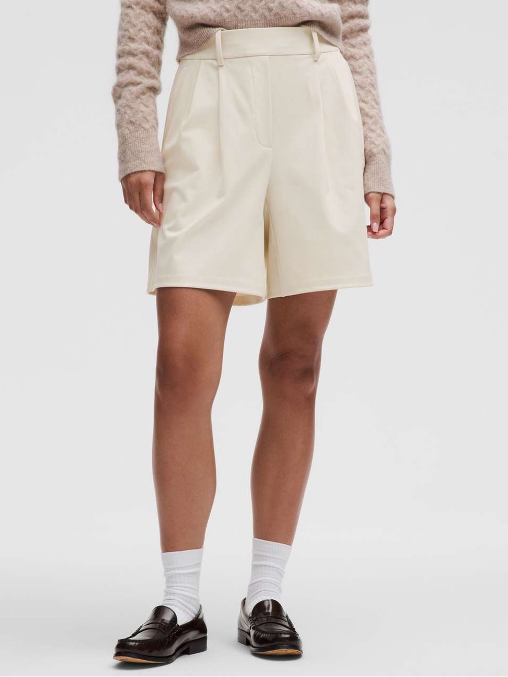 NWOT Lululemon Daydrift Pleated High-Rise Short - Light Ivory